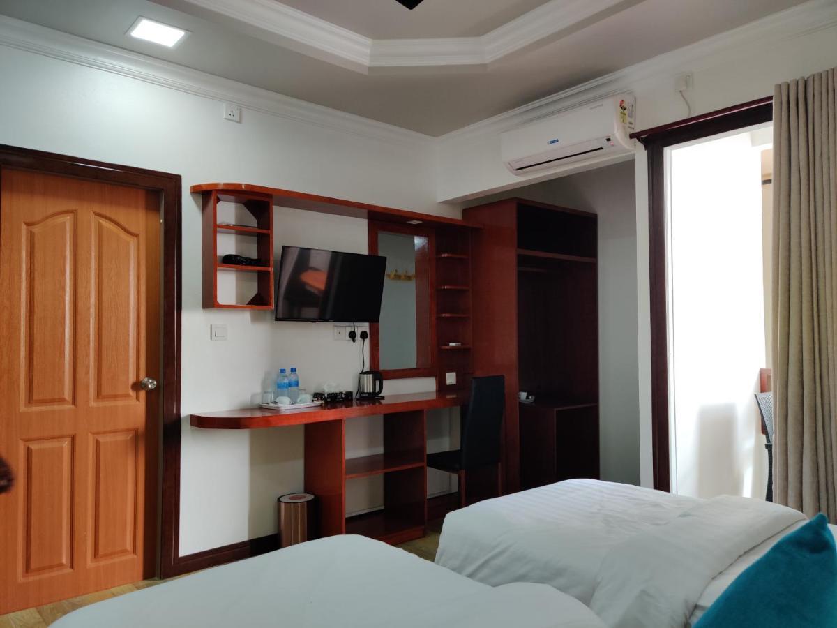 Athens View Hotel Guraidhoo (Kaafu Atoll) Exterior foto
